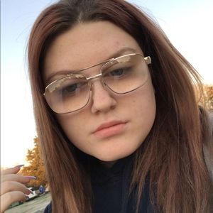 Meet your Posher, Sadie